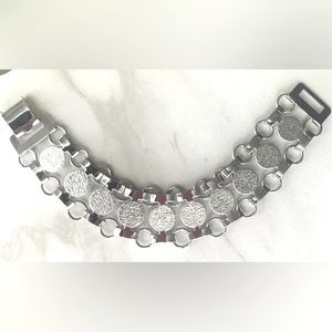 NOS Vtg 1974 DISCO-TEK Silvertone Bracelet Sarah Coventry